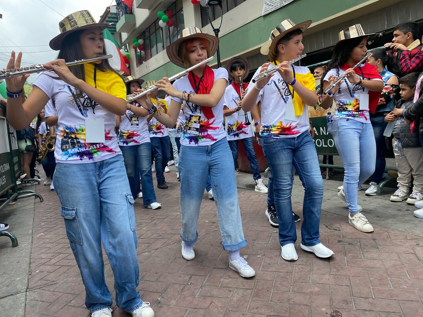 BANDAS NEIRA01